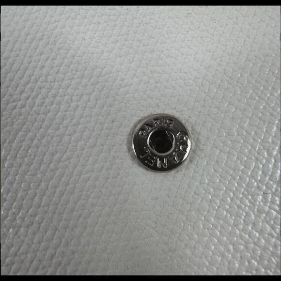 CHANEL Pale Yellow Leather CC Vintage Long Wallet 9728895 (CCXX150) - Picture 11 of 16